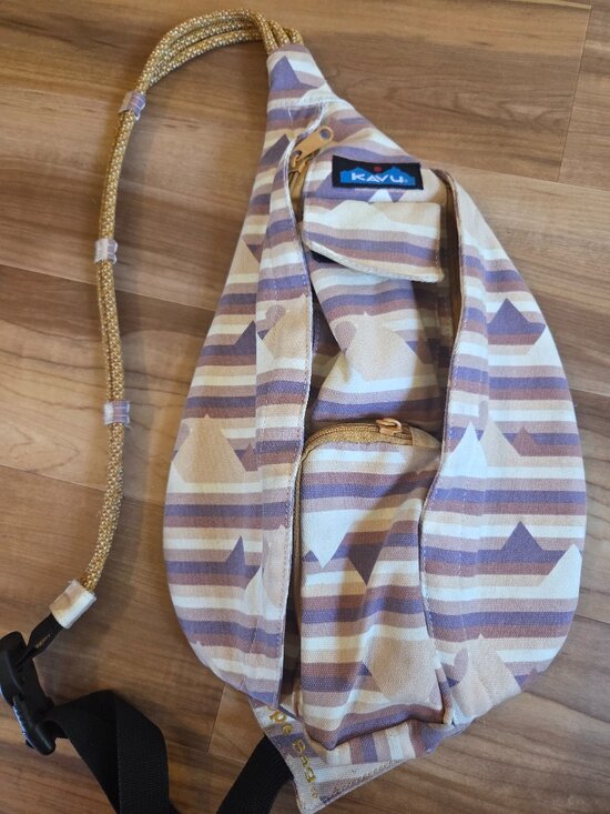 Kavu Handbags - Kavu Rope Slingback Bag Purple and Cream Abstract Mountain Print